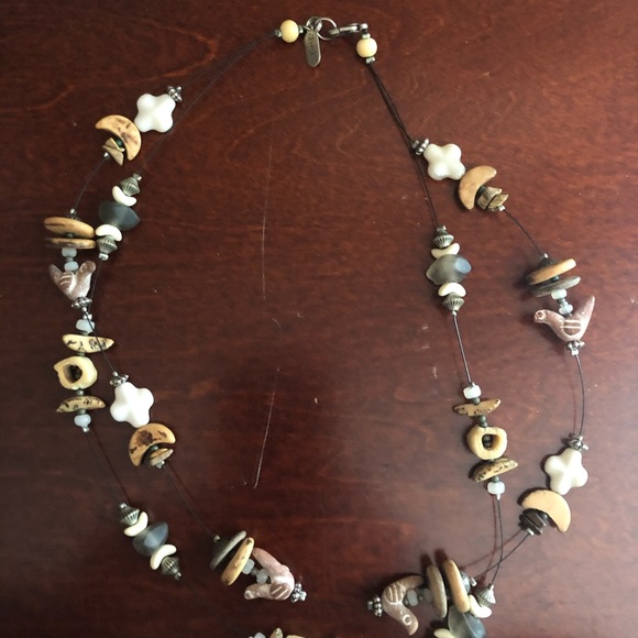 Ladies Beaded Necklace - Picture 1 of 1